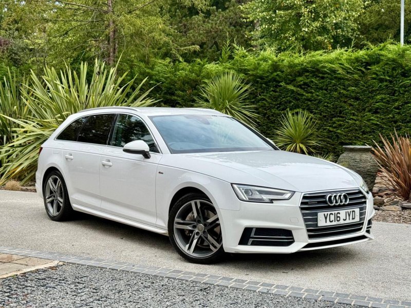 AUDI A4 AVANT 2.0 TDI 40 S line S Tronic quattro Euro 6 (s/s) 5dr